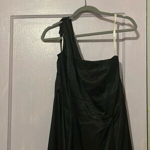 Black Satin Formalwear Dress